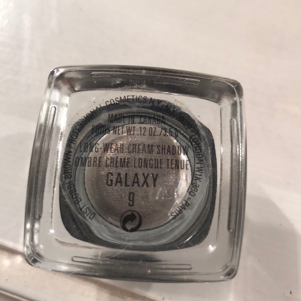 Bobbi Brown longwear cream eyeshadow